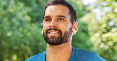 Homem durante o dia.