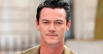 luke evans portugal