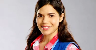 America Ferrera Superstore no Disney+