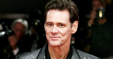 Jim Carrey regressa aos live-actions com este título clássico da animação
