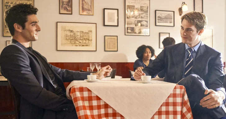 Vermelho Branco e Sangue Azul