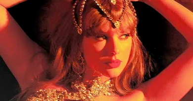 Taylor Swift The Life of a Showgirl