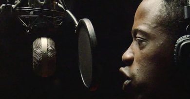 Complô – Análise Complô – Análise