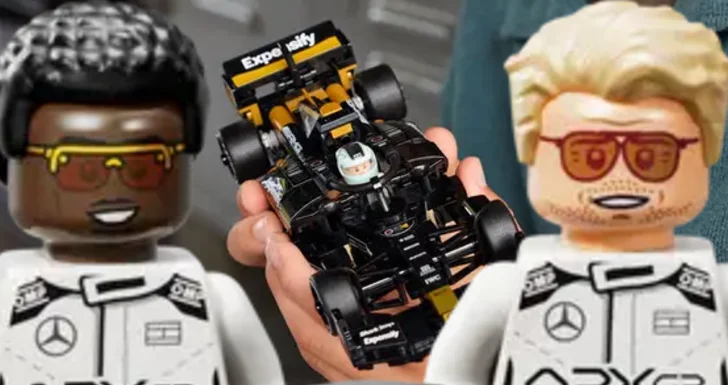 lego minifigure brad pitt