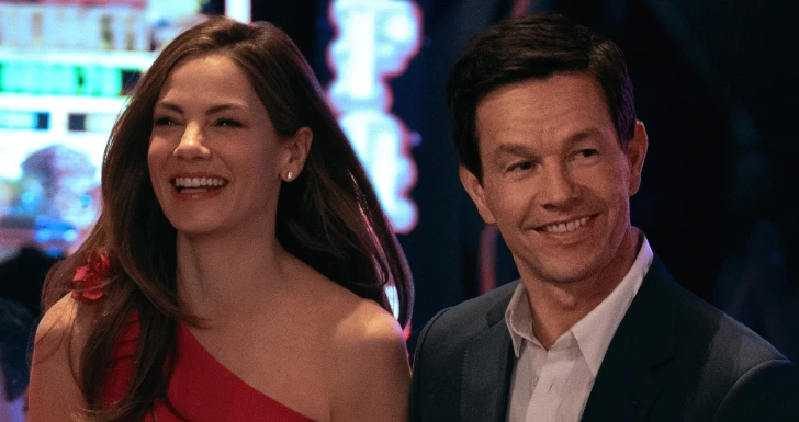 The Family Plan Streaming Apple TV