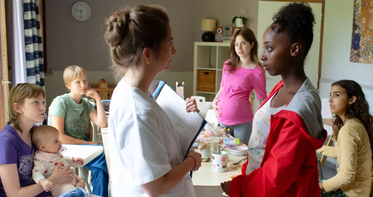 Jeunes Mères - personagens