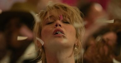 Mata-te, Amor — Crítica Mata-te, Amor — Crítica