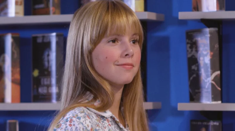 Laura Dutra em "1986"