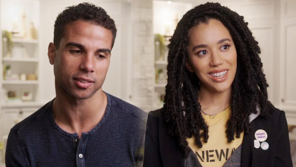 Jasmin Savoy Brown Mason Gooding Gritos 7