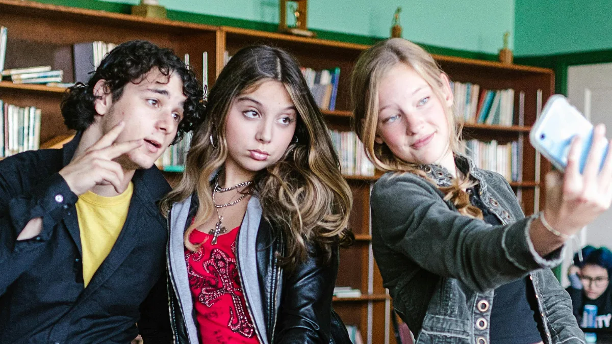 Jovens Redes Sociais