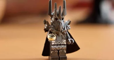 LEGO Senhor dos Anéis, a Crítica: Sauron trouxe o melhor capacete de sempre