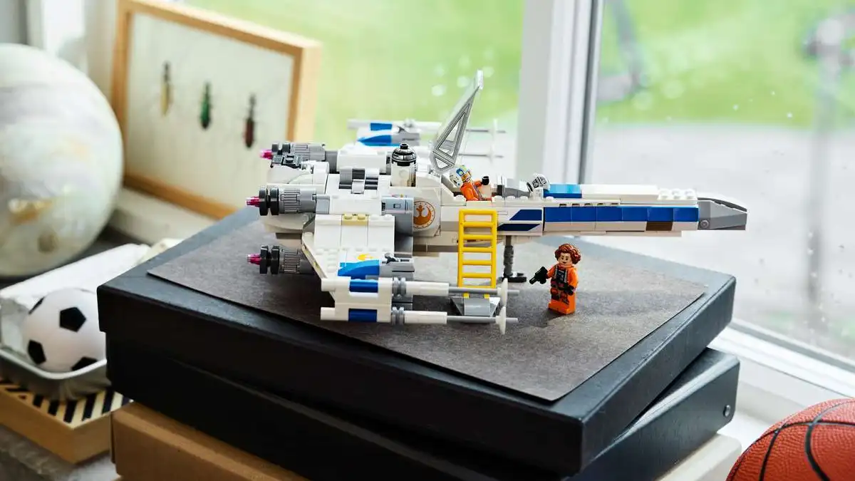 lego x wing
