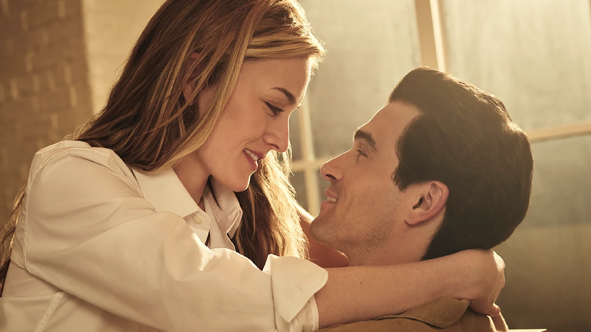 Love Story: John F. Kennedy & Carolyn Bessette