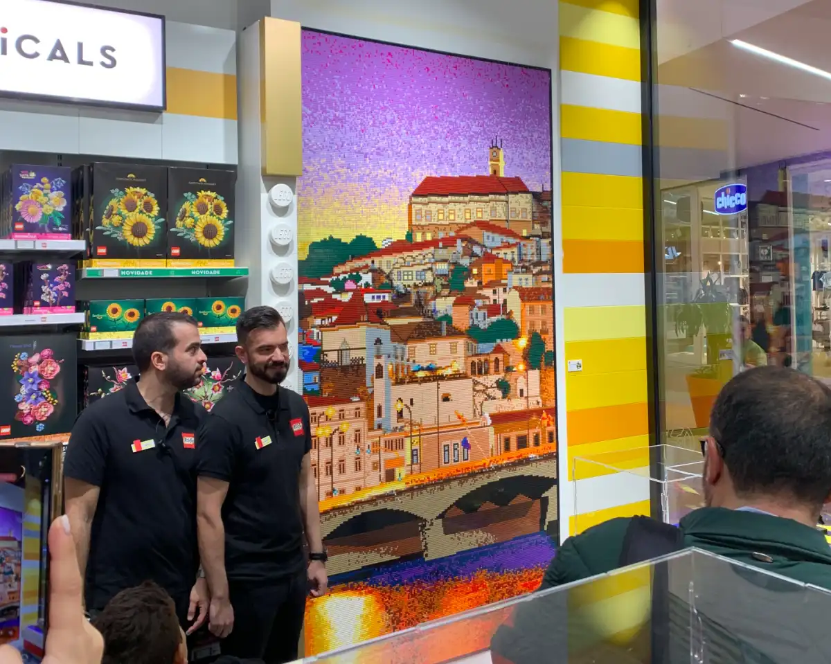 lego coimbra mural