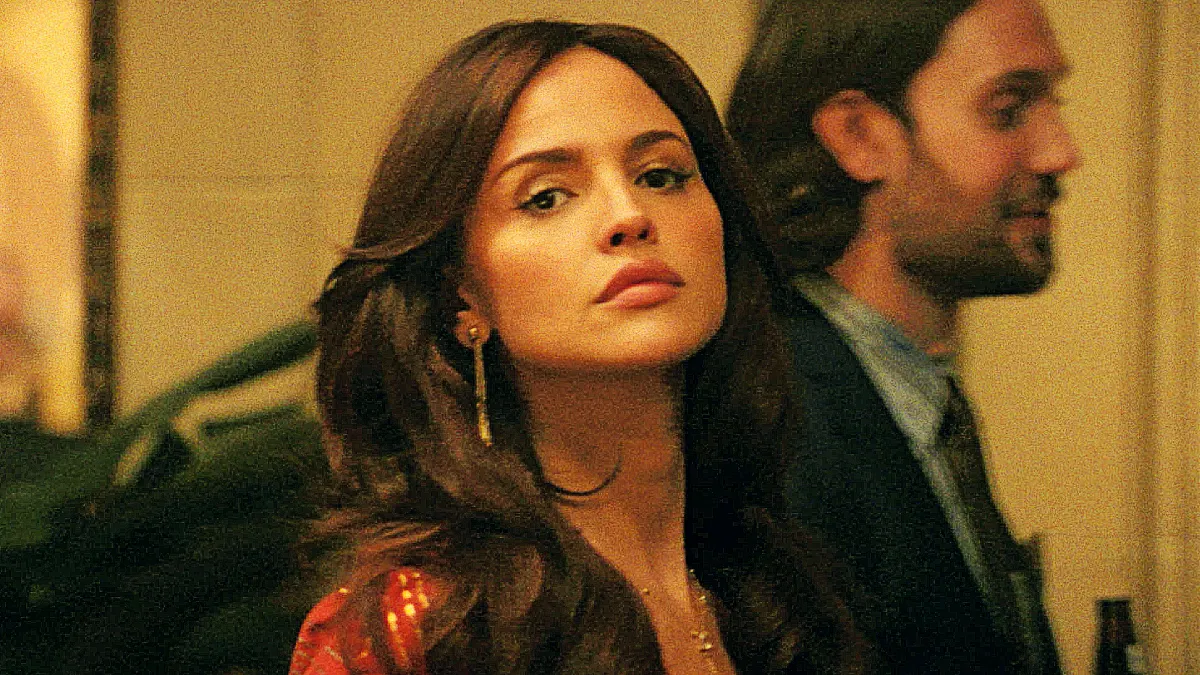 Mike & Nick & Nick & Alice Streaming