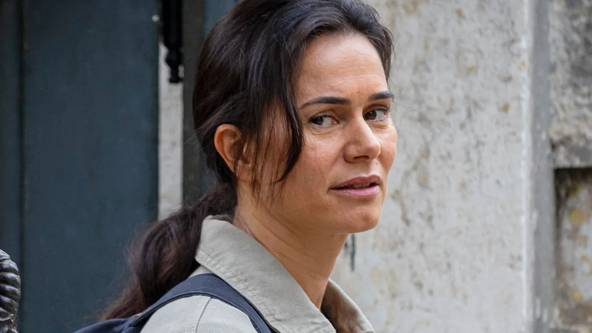 vitória cláudia vieira