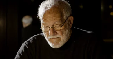 Chão Verde de Pássaros Escritos, a Crítica