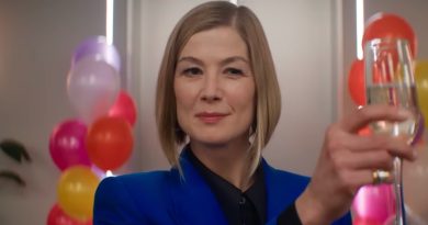Este novo filme com Rosamund Pike está prestes a chegar à Netflix
