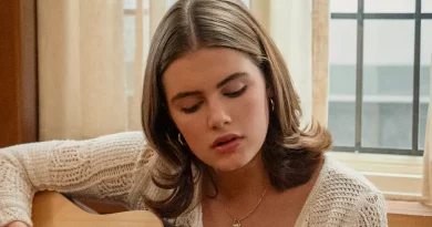 Depois do sucesso de Off Campus, Prime Video revela adaptação de Chloe Walsh