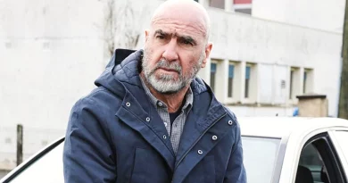 Éric Cantona é o protagonista da nova série da RTP2