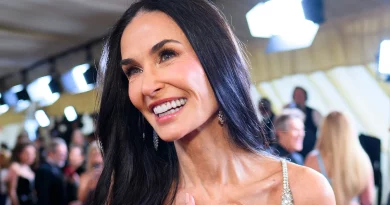 Festival de Cannes 2026 – Dia 1 | Guillermo del Toro emocionado e Demi Moore fala de Inteligência Artificial Festival de Cannes 2026 – Dia 1 | Guillermo del Toro emocionado e Demi Moore fala de Inteligência Artificial