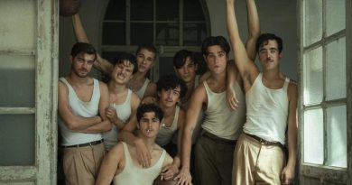 “La Bola Negra”, dos Javis, e “Coward”, de Lukas Dhont: Rapazes Contra a História | Festival de Cannes 2026 “La Bola Negra”, dos Javis, e “Coward”, de Lukas Dhont: Rapazes Contra a História | Festival de Cannes 2026