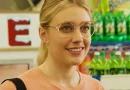 Greta Gerwig in Wiener-Dog (2016)