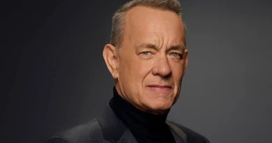 Nova série de Tom Hanks sobre a Segunda Guerra Mundial chega à televisão nacional Nova série de Tom Hanks sobre a Segunda Guerra Mundial chega à televisão nacional