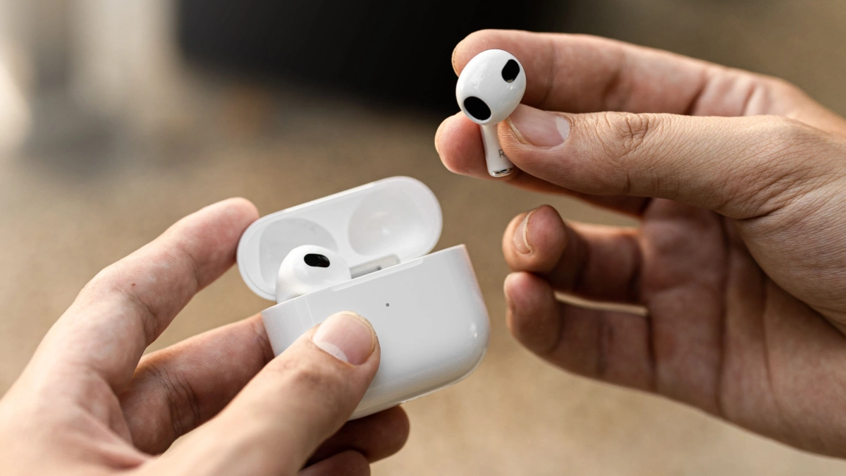 Apple AirPods 4 Amazon Prime Days