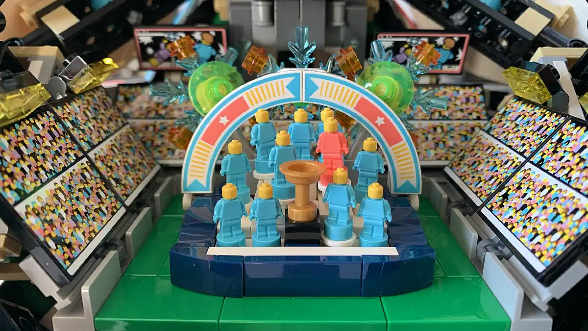 lego review bola