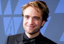 Robert Pattinson como nunca o viste nesta estreia na televisão nacional