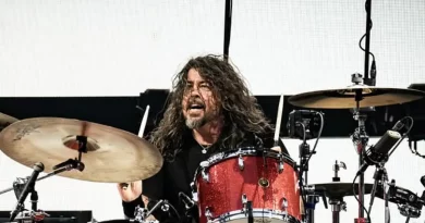 NOS Alive 2026: até os Nirvana tiveram espaço no segundo dia NOS Alive 2026: até os Nirvana tiveram espaço no segundo dia