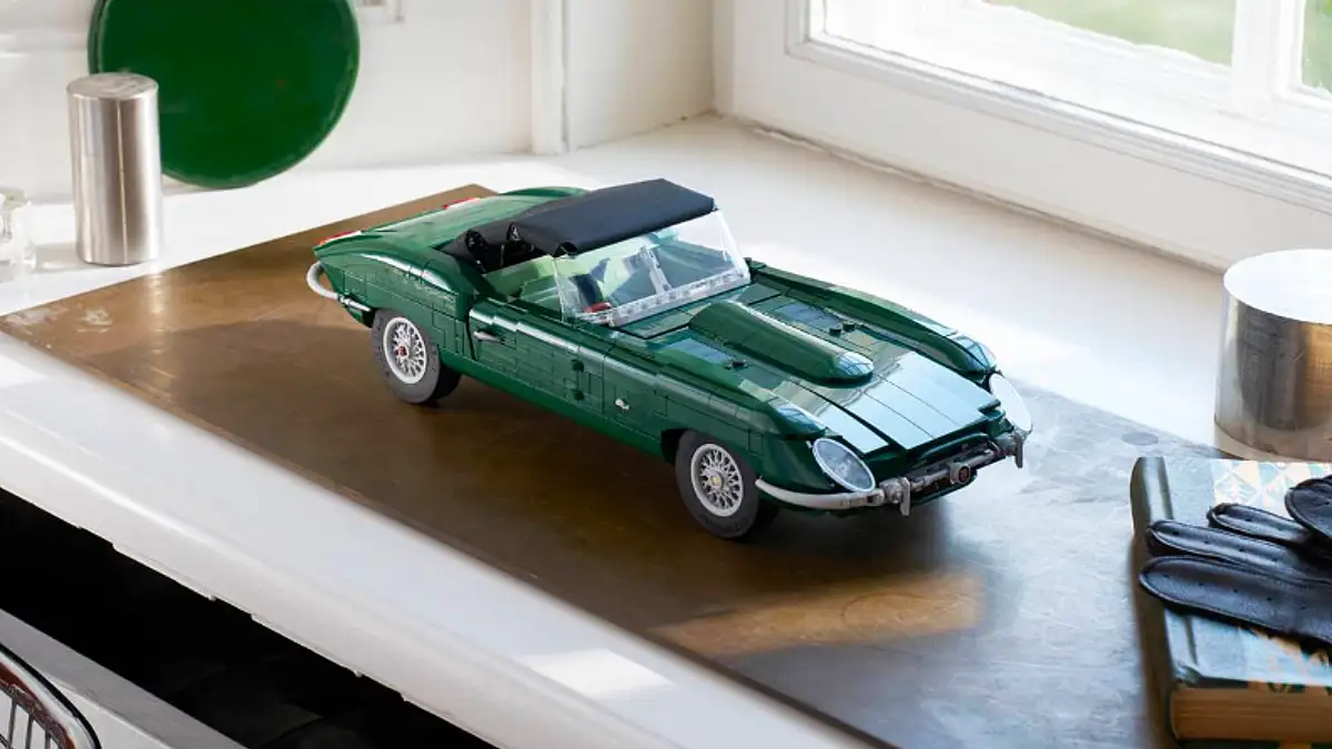 lego jaguar e type