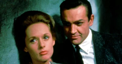 Obra prima de Alfred Hitchcock, protagonizado pelo primeiro James Bond, já disponível no Canal Cinemundo Obra prima de Alfred Hitchcock, protagonizado pelo primeiro James Bond, já disponível no Canal Cinemundo
