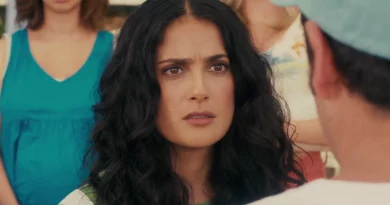 Esta comédia com Salma Hayek e Adam Sandler está prestes a deixar a Netflix Esta comédia com Salma Hayek e Adam Sandler está prestes a deixar a Netflix
