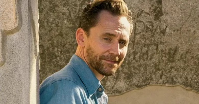 Nova série com Tom Hiddleston já está no Top do Disney+ em Portugal