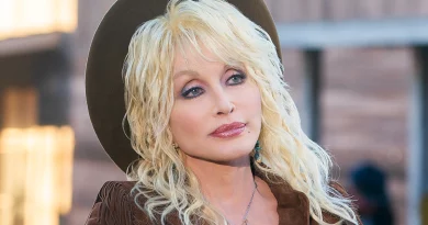 Minissérie de 8 episódios, baseada nas melhores canções de Dolly Parton, nomeada aos Emmys já na Netflix Portugal Minissérie de 8 episódios, baseada nas melhores canções de Dolly Parton, nomeada aos Emmys já na Netflix Portugal