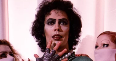 O inesquecível Rocky Horror Picture Show com Tim Curry ainda está no Streaming em Portugal O inesquecível Rocky Horror Picture Show com Tim Curry ainda está no Streaming em Portugal