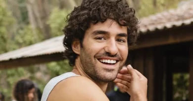 Minissérie de 4 episódios com o português José Condessa (Rabo de Peixe) prestes a chegar à Netflix Minissérie de 4 episódios com o português José Condessa (Rabo de Peixe) prestes a chegar à Netflix