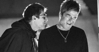 Oasis - Don't Look Back in Anger - Festival de Veneza
