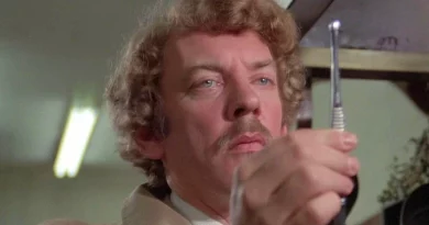 Viveu até aos 88 anos, fez perto de 200 filmes e séries, nunca foi nomeado para um Óscar e o filho ganhou 2 Emmys Viveu até aos 88 anos, fez perto de 200 filmes e séries, nunca foi nomeado para um Óscar e o filho ganhou 2 Emmys
