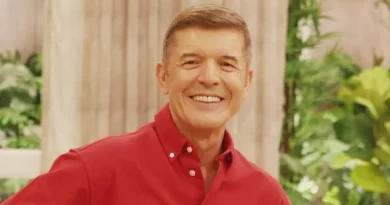 João Baião rendido aos ténis de luxo que estão a conquistar o guarda-roupa dos famosos João Baião rendido aos ténis de luxo que estão a conquistar o guarda-roupa dos famosos