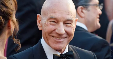 Sir Patrick Stewart (1940-2026) | Hollywood presta tributo ao icónico Professor X e Picard Sir Patrick Stewart (1940-2026) | Hollywood presta tributo ao icónico Professor X e Picard