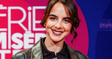 Sara Matos (Punto Nemo) regressa à televisão portuguesa com este novo projeto da SIC Sara Matos (Punto Nemo) regressa à televisão portuguesa com este novo projeto da SIC