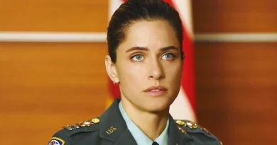 Série icónica de Ridley Scott com 93% no Rotten Tomatoes e 43 nomeações aos Emmys regressa com nova versão na Netflix Portugal Série icónica de Ridley Scott com 93% no Rotten Tomatoes e 43 nomeações aos Emmys regressa com nova versão na Netflix Portugal