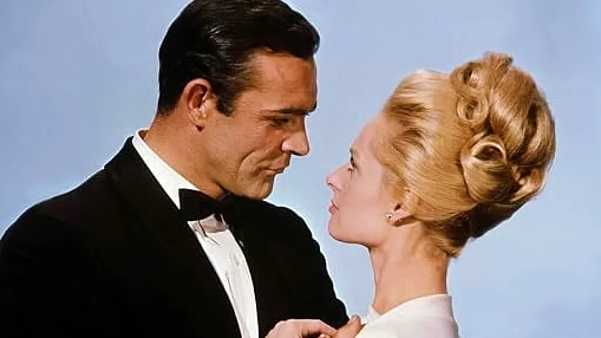 © Alfred J. Hitchcock Productions